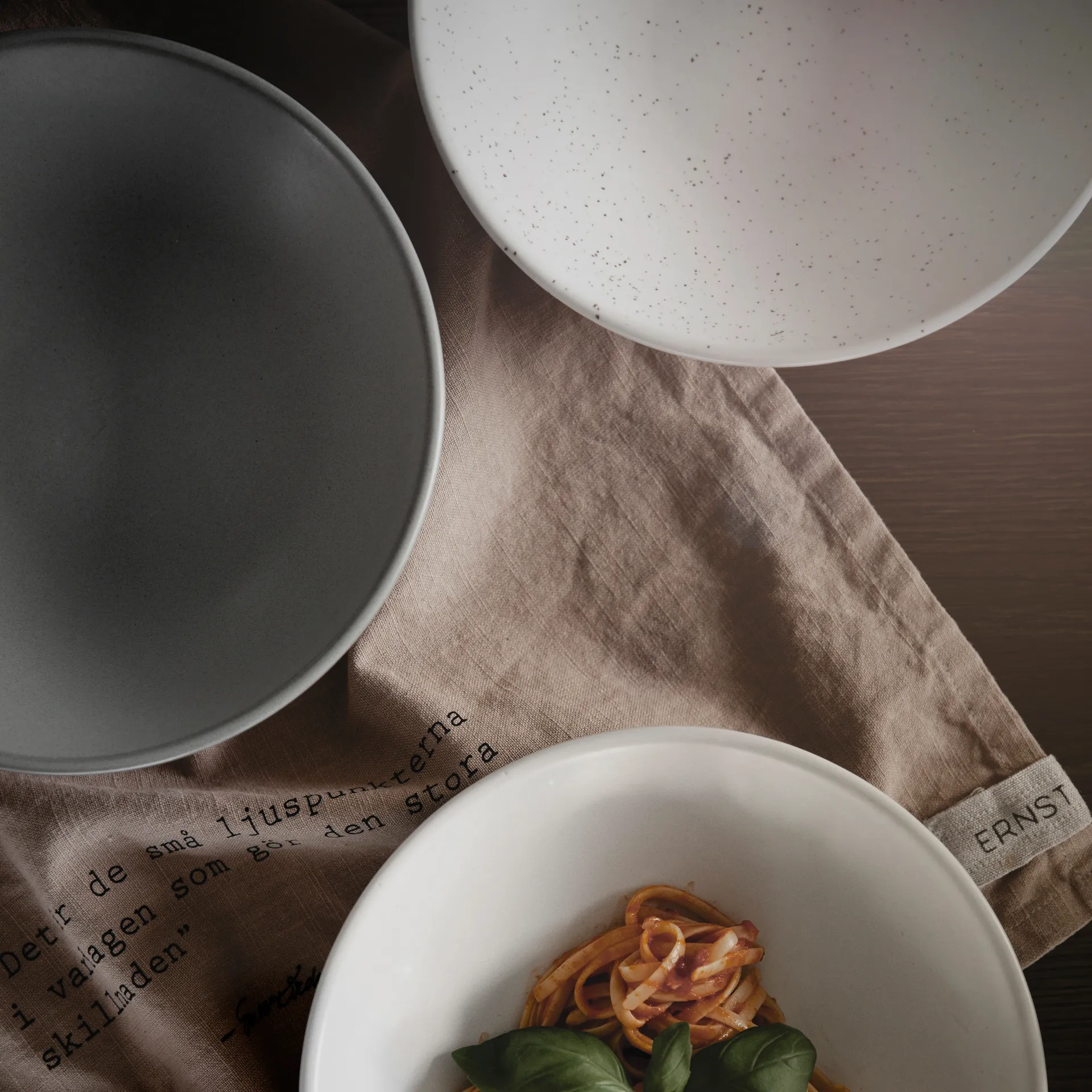 Ernst 深盘 22 cm, 灰色 ERNST