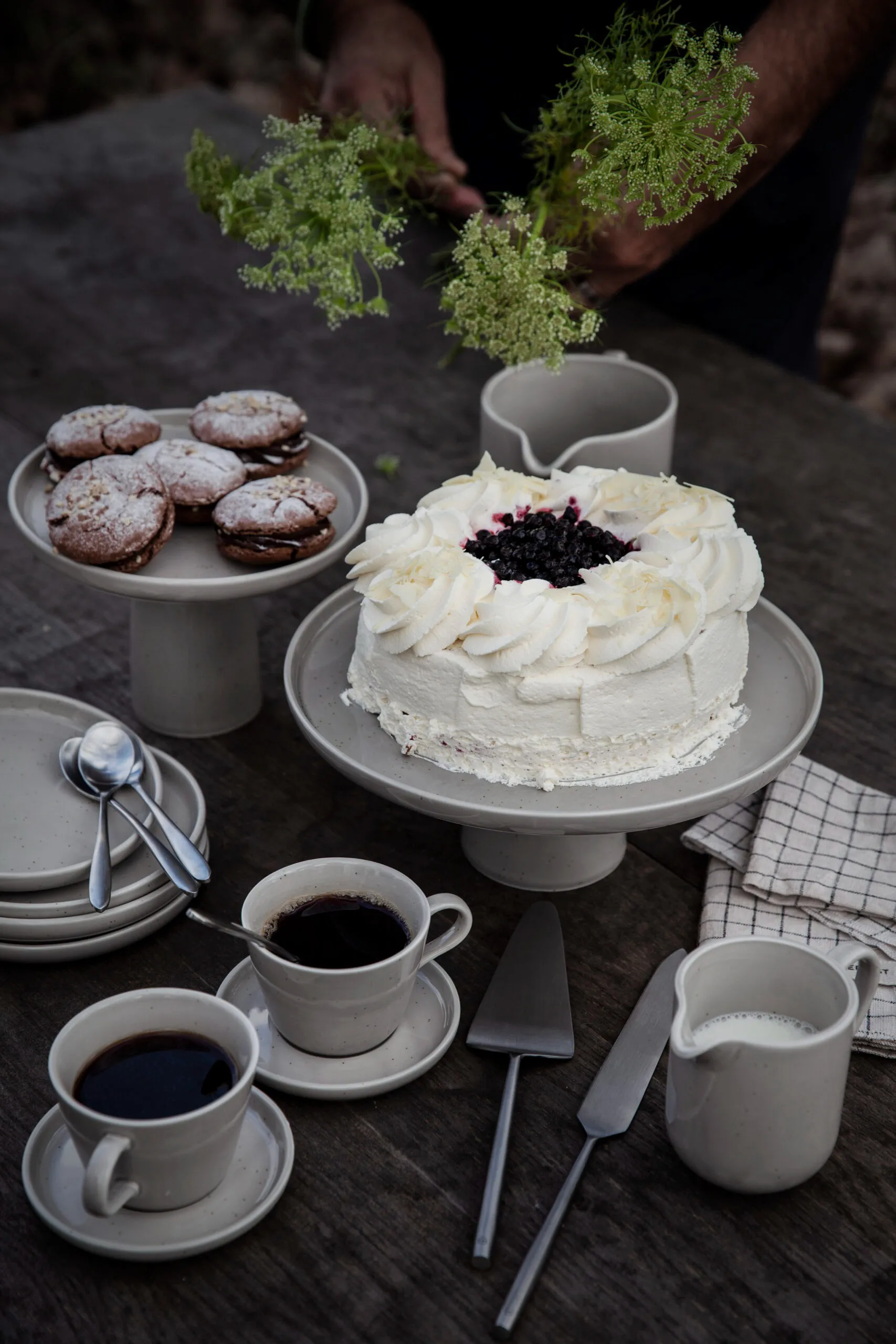 Ernst 蛋糕盘 Ø27 cm, 沙色 ERNST