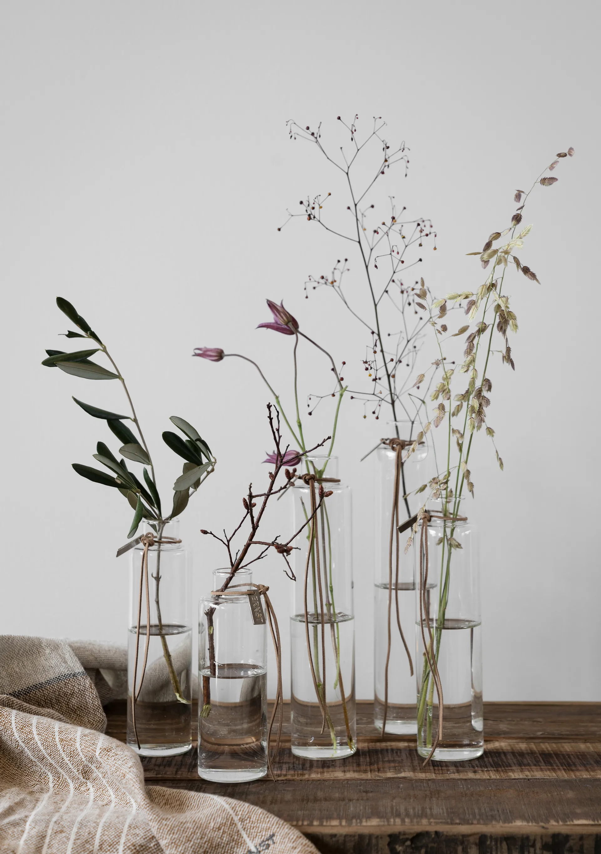 Ernst 玻璃花瓶 Ø5 cm, H 23 cm ERNST