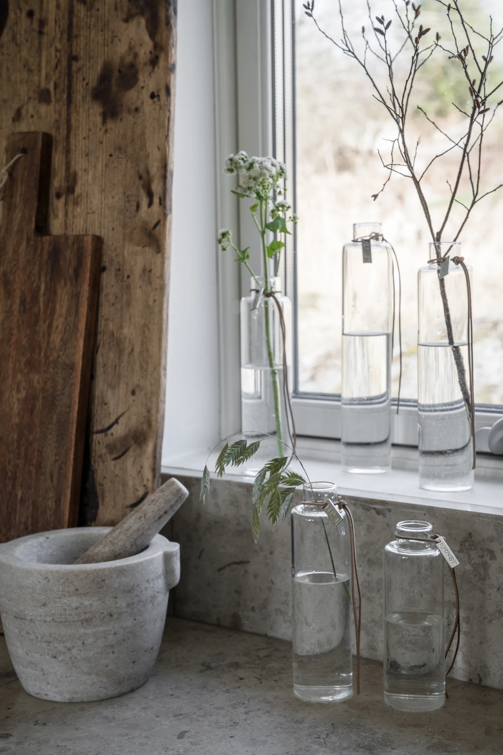 Ernst 玻璃花瓶 Ø5 cm, H 25 cm ERNST