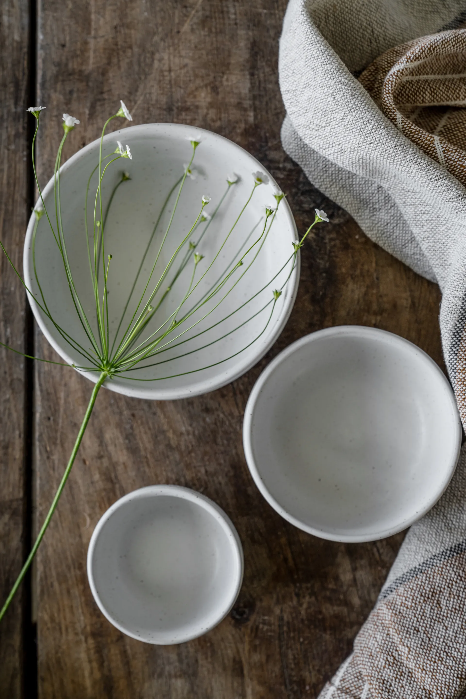 Ernst 碗, 白色-原色/自然色 底座, Ø8 cm ERNST