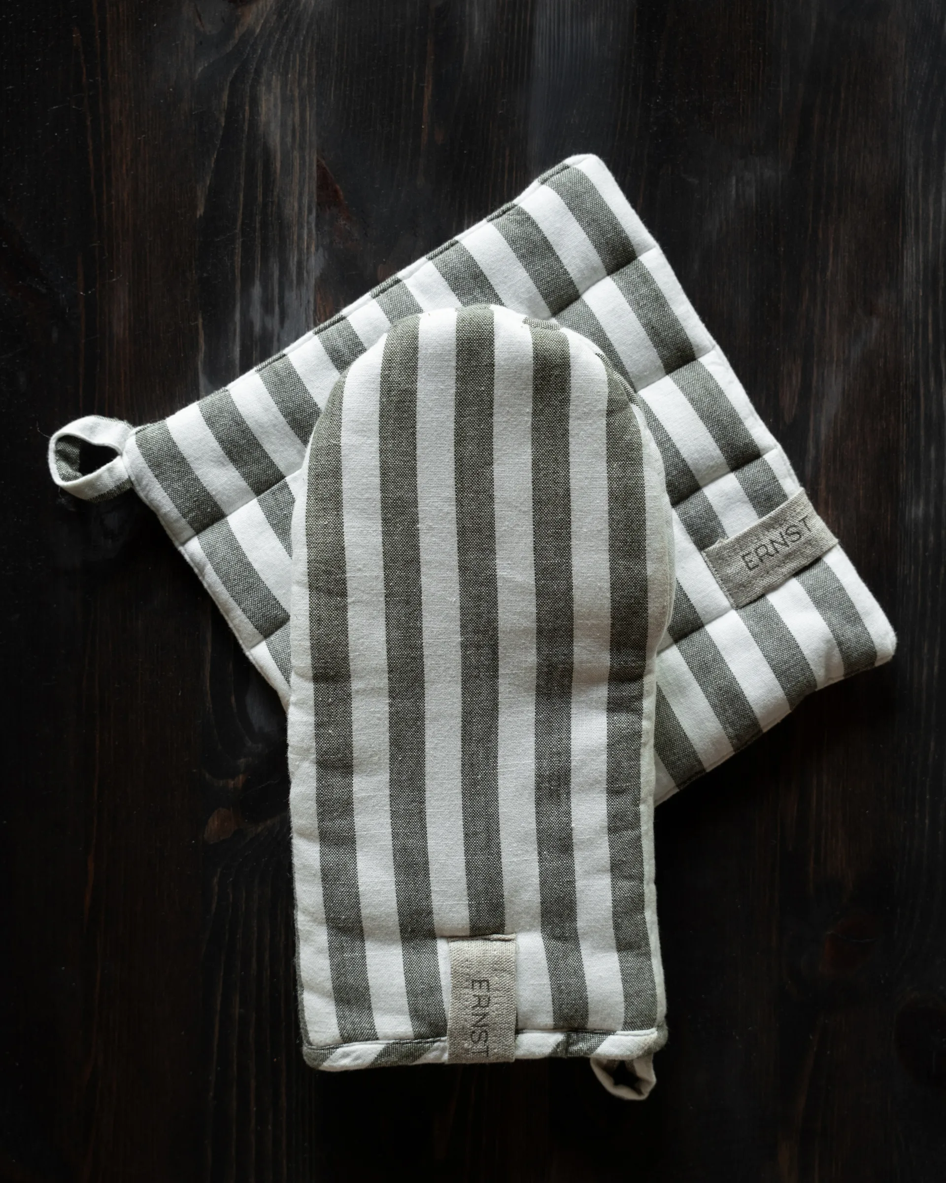 Ernst potholder wide stripes 23x25 cm, Sage-白色 ERNST