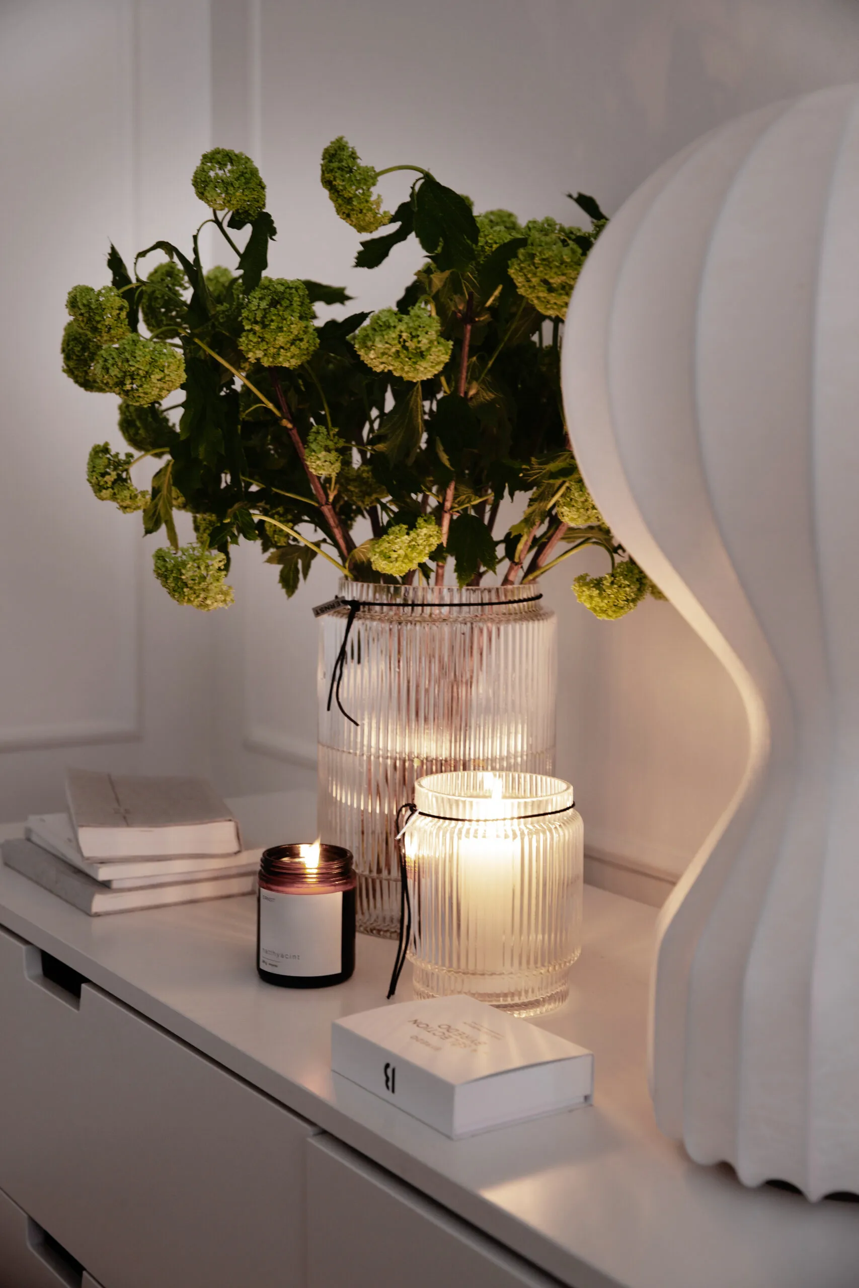 Ernst ruffled 玻璃 花瓶  clear, Ø19.5 cm x H20 cm ERNST