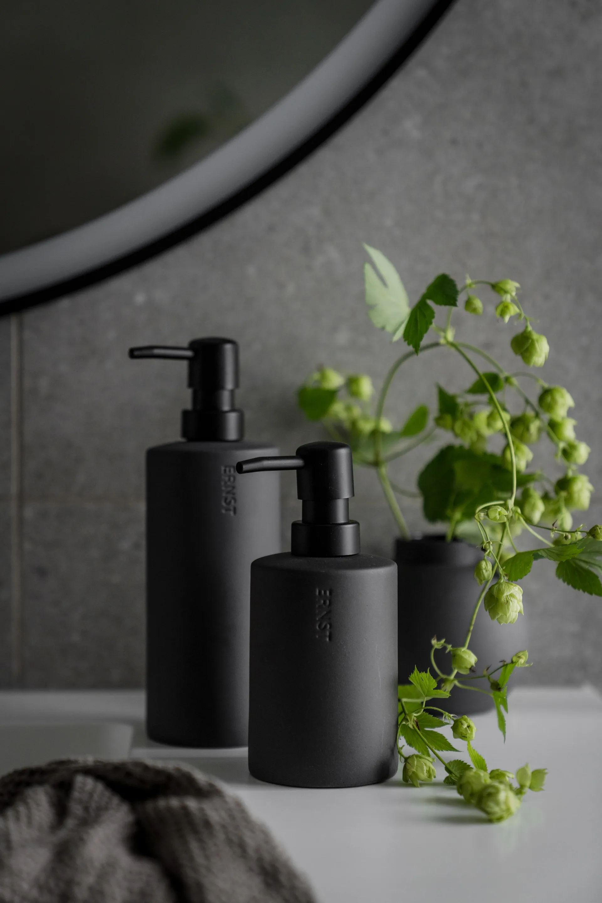 Ernst soap pump 50 cl, Dark 灰色 ERNST