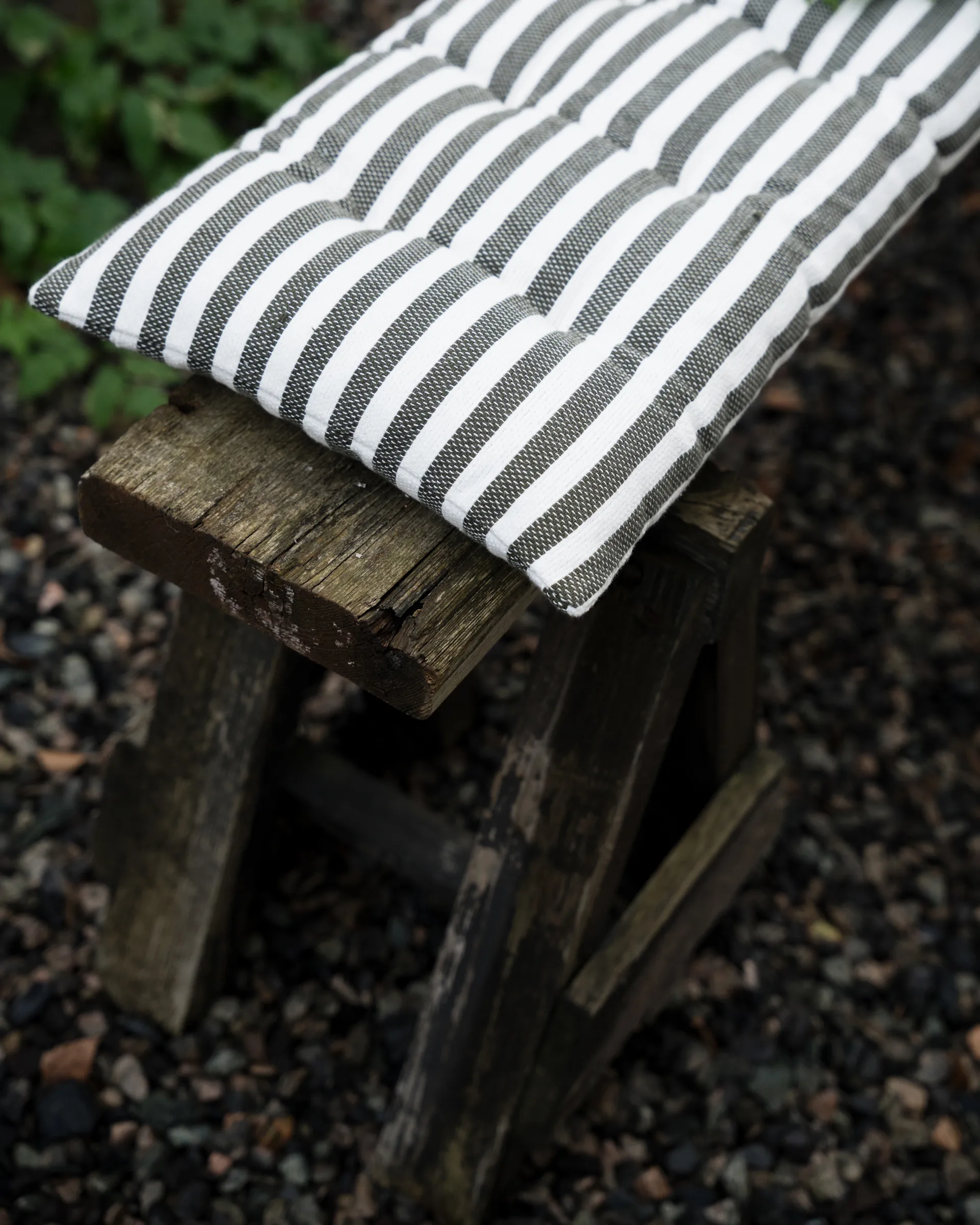 Ernst stair 靠枕|靠垫 30x100 cm, Sage-白色 ERNST