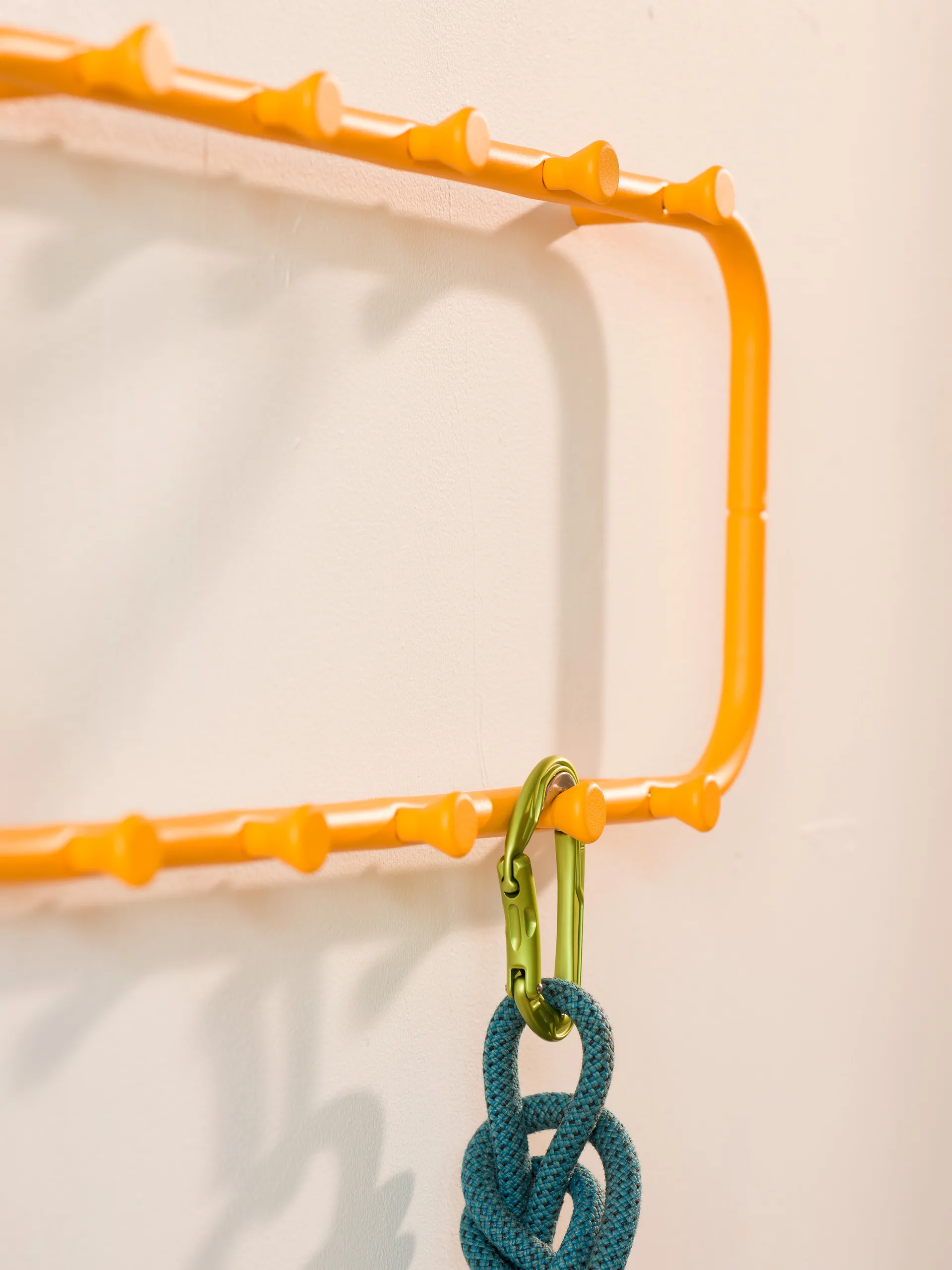 Classic coat rack 120 cm, Sun 黄色 Essem Design