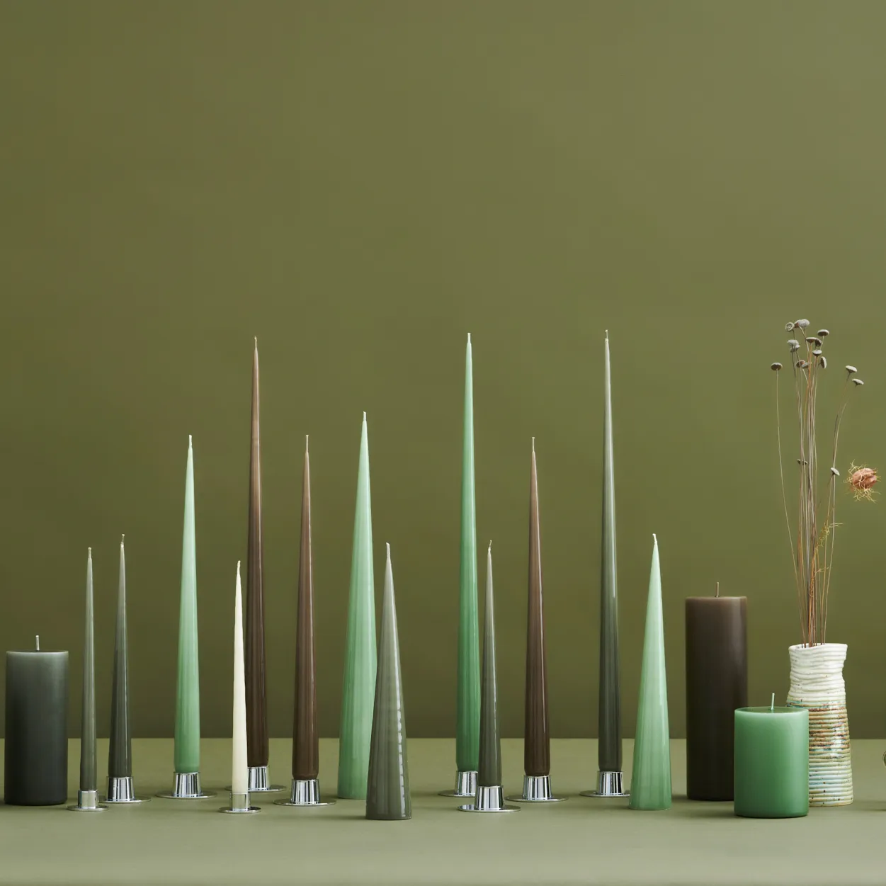 ester & erik 枝形吊灯 37 cm 两件套装 lacquered, Eucalyptus 66-0 ester & erik