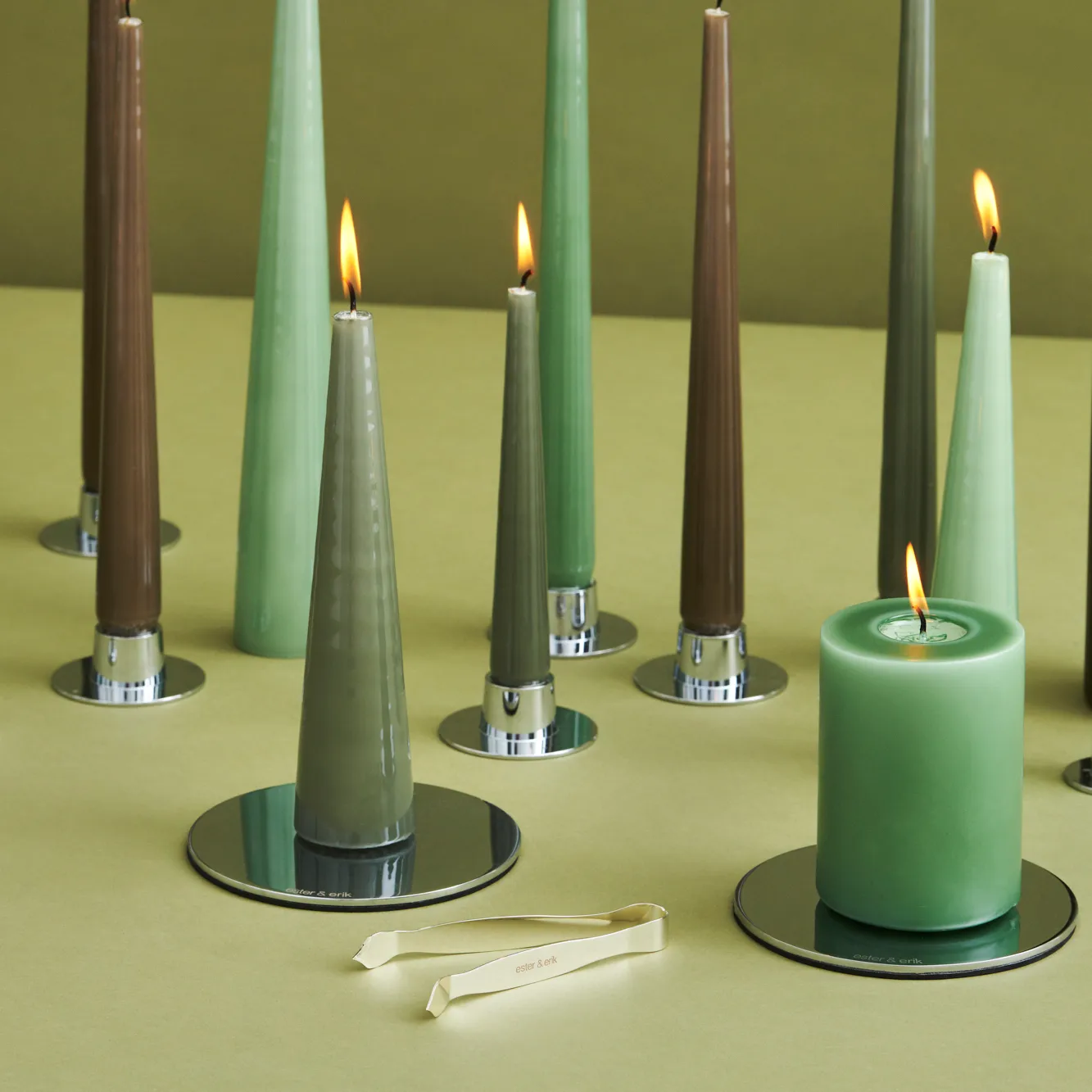 ester & erik 枝形吊灯 37 cm 两件套装 lacquered, Eucalyptus 66-0 ester & erik