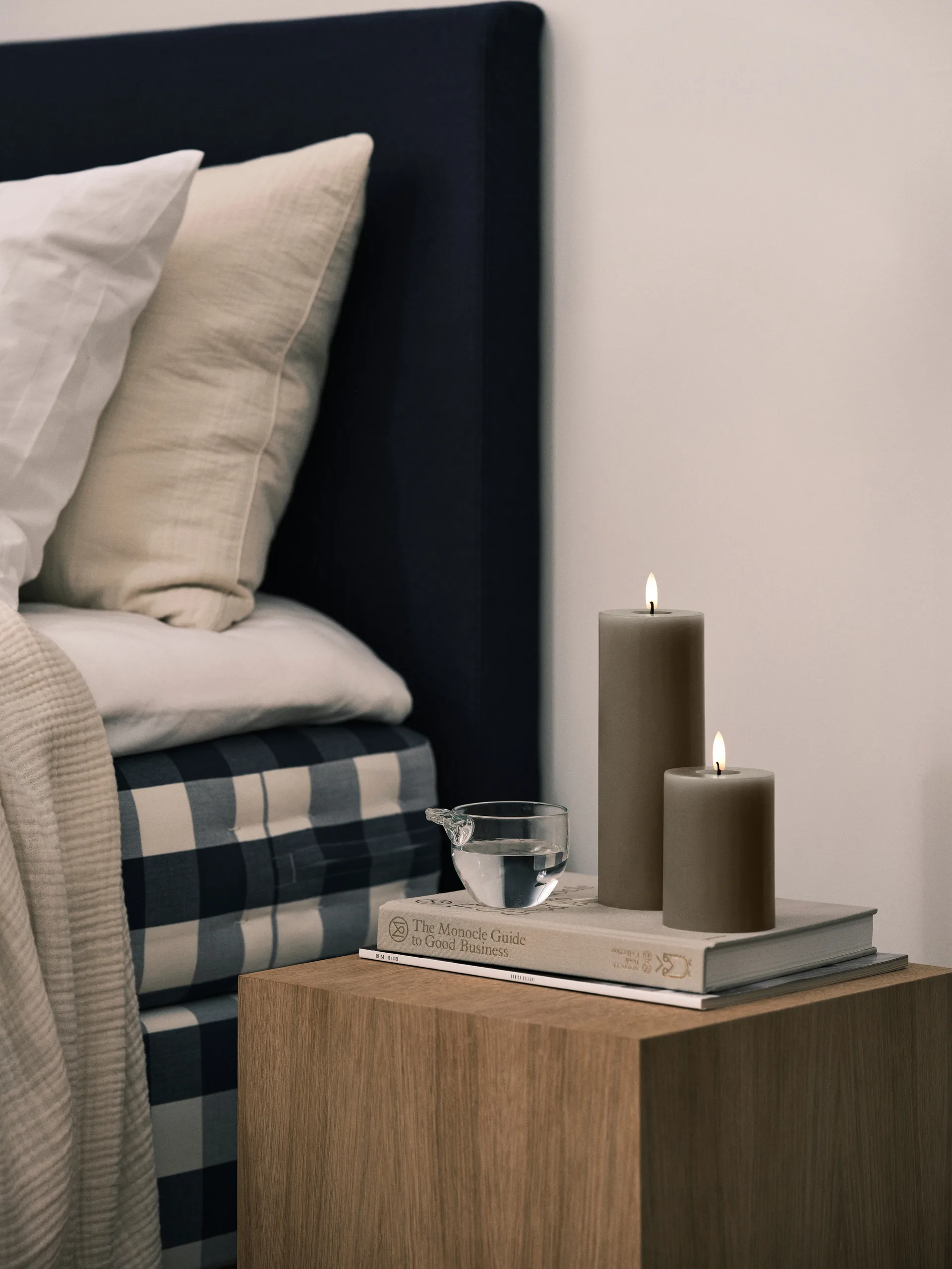 ester & erik pillar 蜡烛 LED, 77 Caviar, 20 cm ester & erik