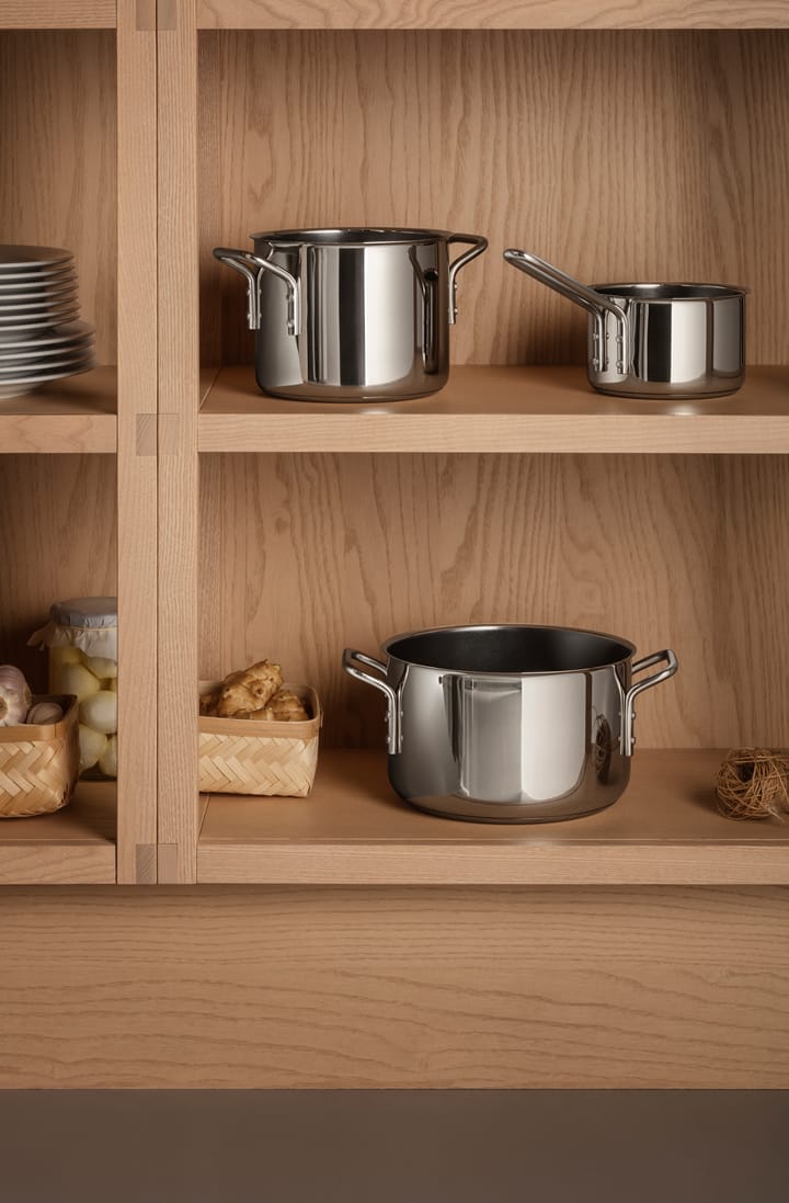 Eva Trio Stainless Steel Slip-Let 陶瓷制品 pot, 2.2 L Eva Solo