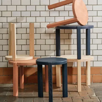 D108 Ragnesminde 咖啡桌 Ø48cm - 未处理松木 - FDB Møbler