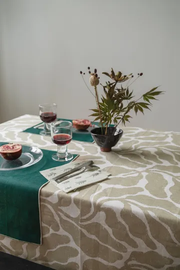 Leaves 桌布 149x250 cm - 沙色 - Fine Little Day