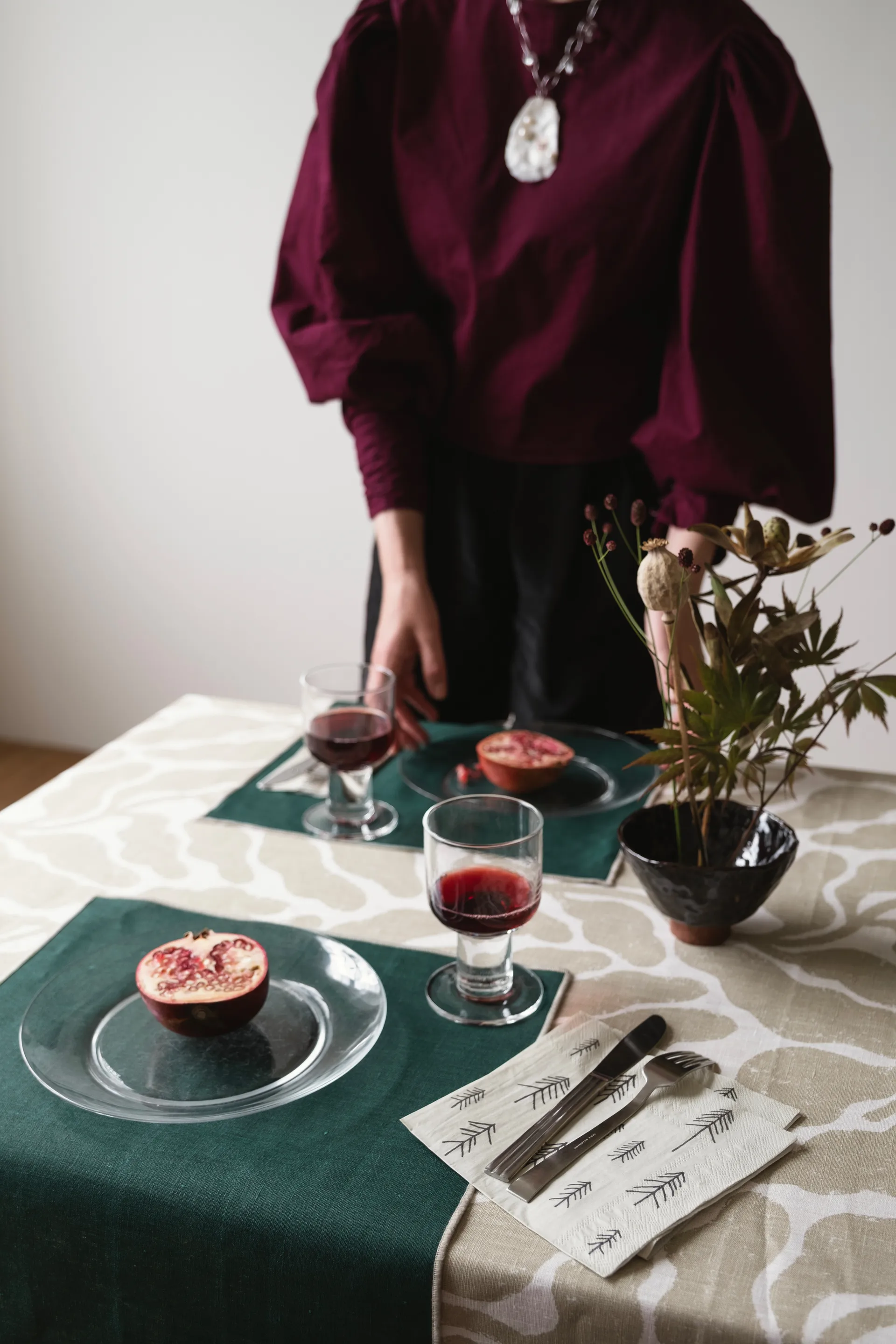 Leaves 桌布 149x250 cm, 沙色 Fine Little Day