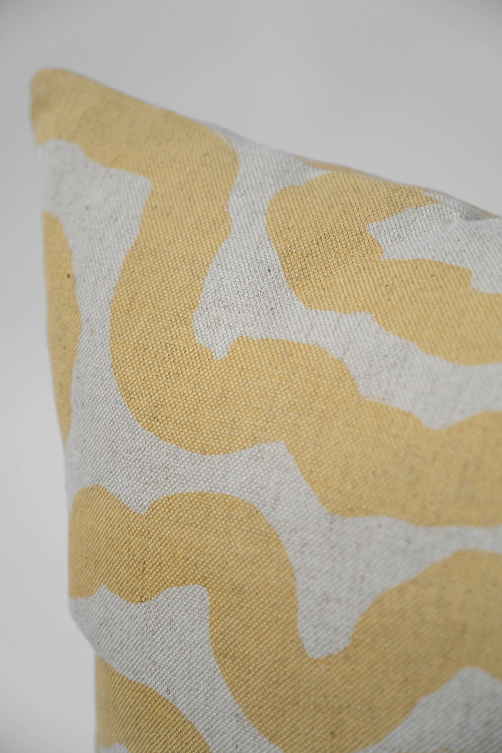 Spår 枕头套 48x48 cm, 黄色 Fine Little Day