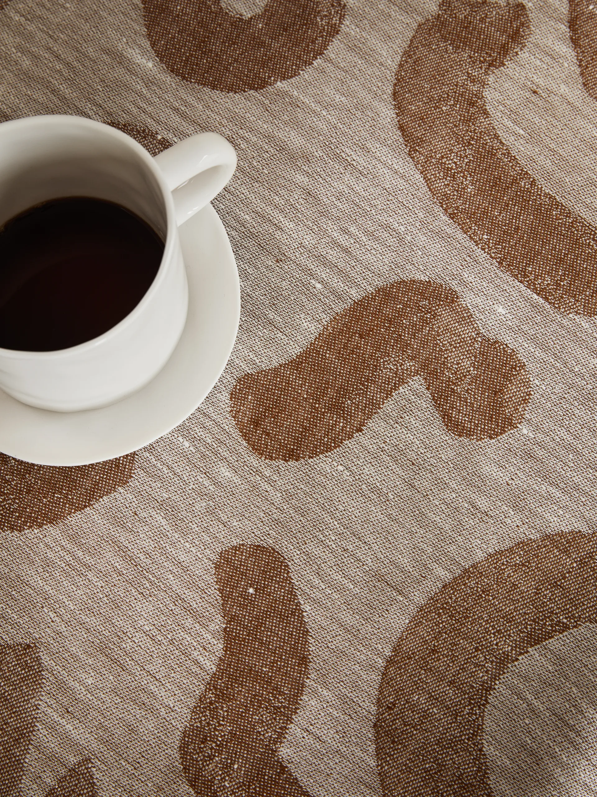 Udon 桌布 147x250 cm, 棕色 Fine Little Day