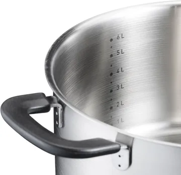 Functional Form 带盖锅 - 7L - Fiskars