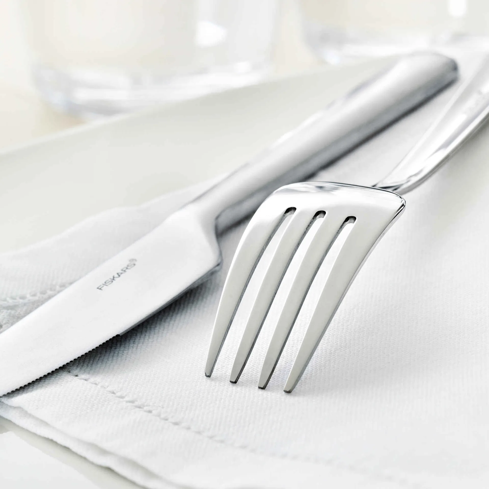 Functional Form 餐具 cutlery matte, 16 pieces Fiskars