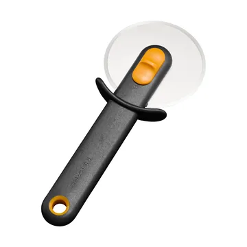 Functional Form 披萨滚刀 - 黑色，带刀刃保护器 - Fiskars