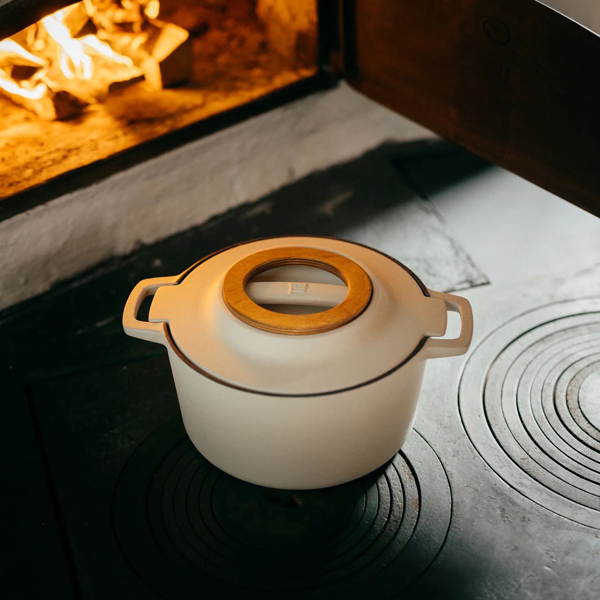 Norden cast iron pot 木, 4 L Fiskars