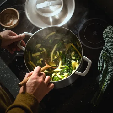 Norden  wok铲 - 橡木_不锈钢 - Fiskars