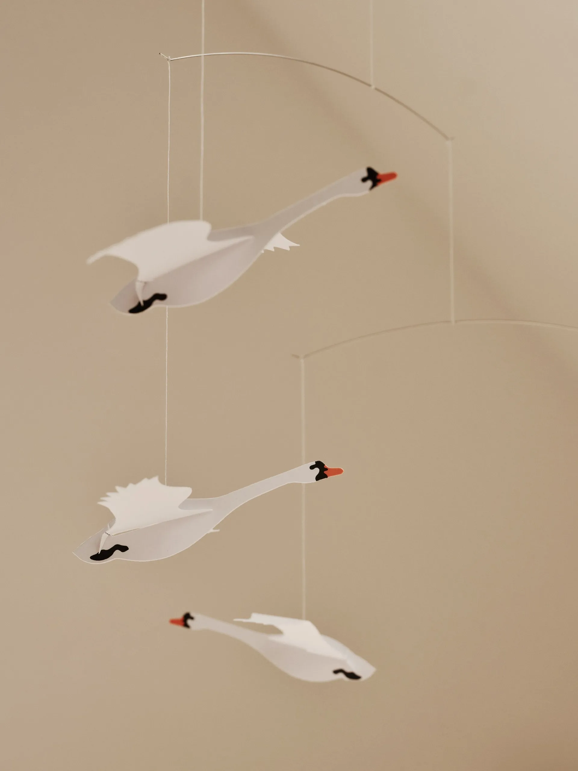 Scandinavian swan 平衡挂件 mobile, multi Flensted Mobiles