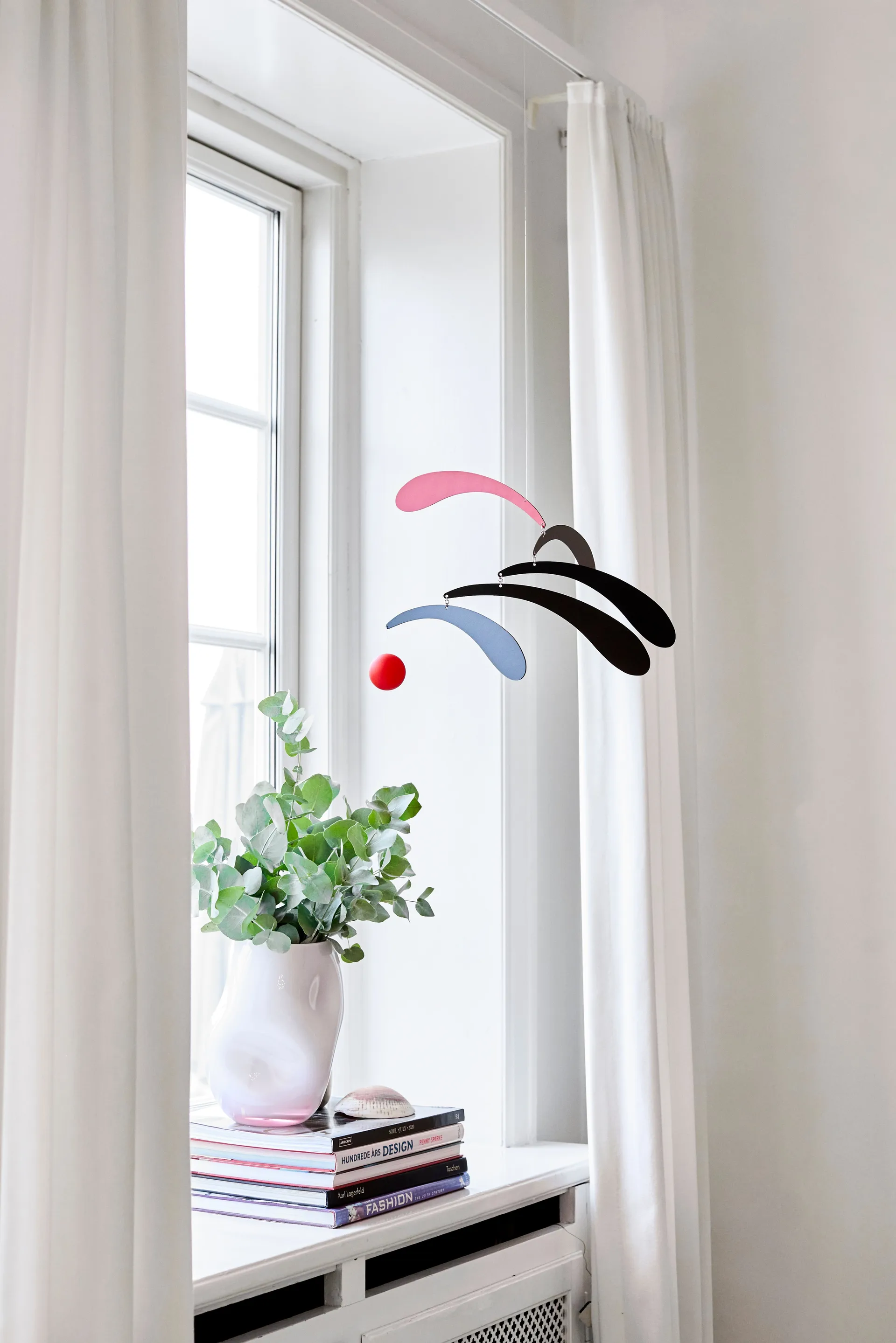 The Flowing Rythm 平衡挂件 mobile, 红色 Flensted Mobiles