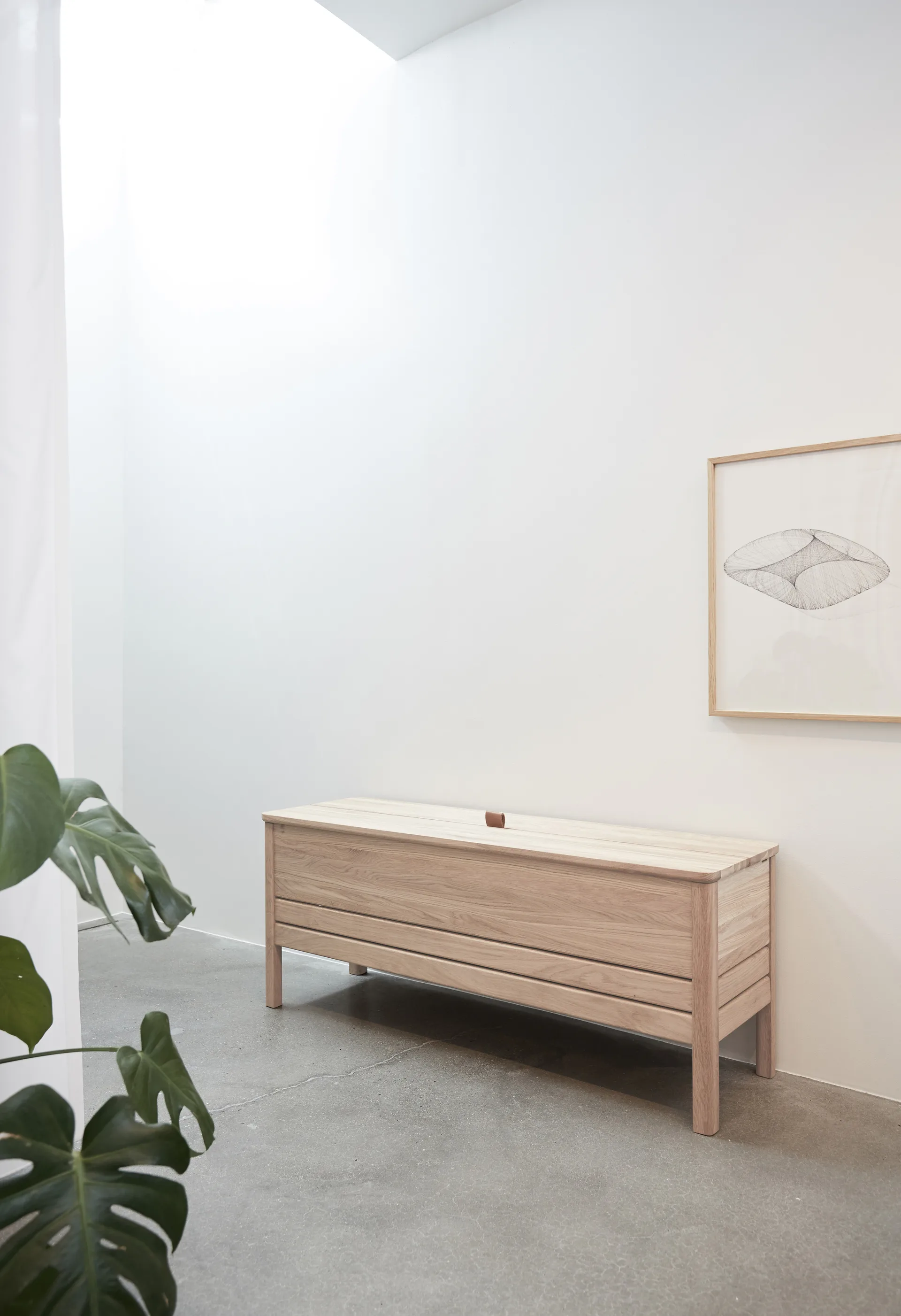 A Line 收纳长凳 111cm, 白橡木 Form & Refine