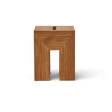 Monolith 边几 - 橡木，29x29x36cm - Form & Refine