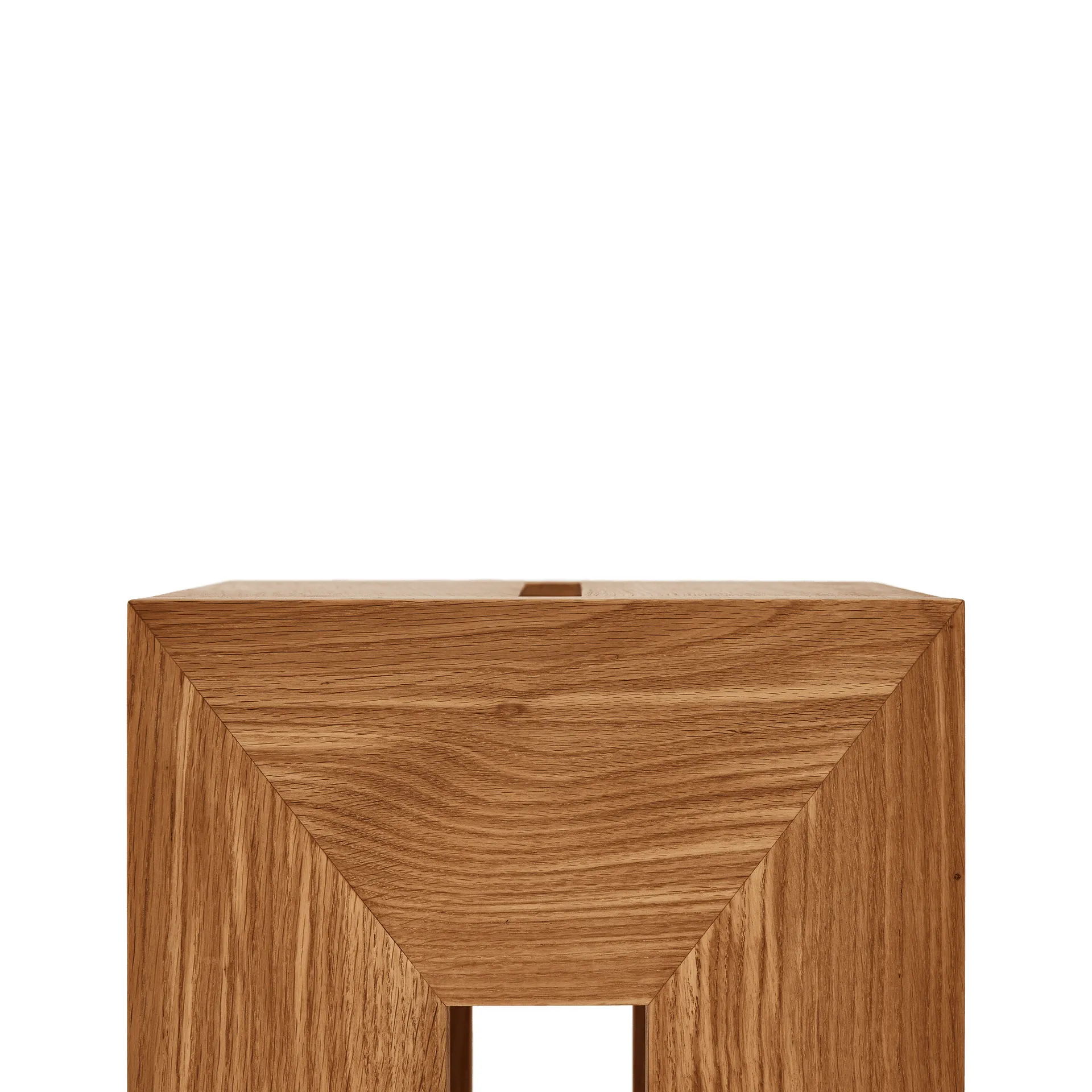 Monolith 边几, 橡木，29x29x36cm Form & Refine