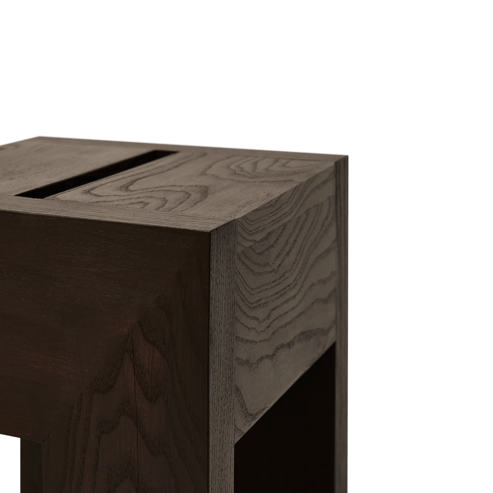 Monolith 边几, 深棕色 白蜡木，29x29x36cm Form & Refine