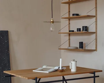 Circle Shade 吊灯 - 黄铜，Ø25 cm - FRAMA