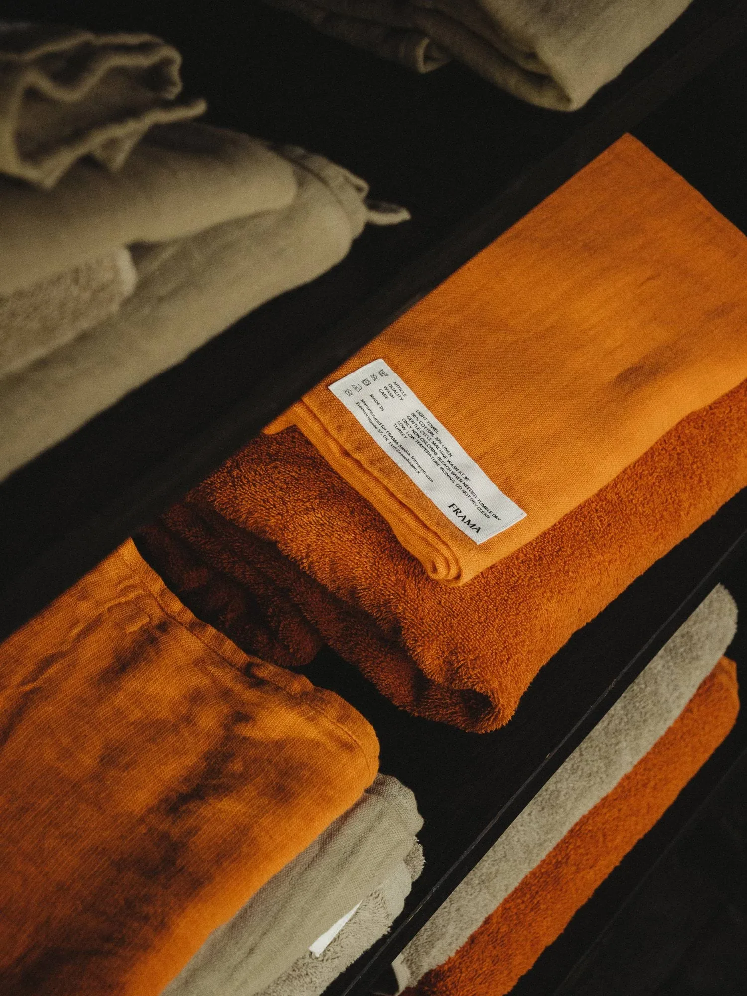Light Towel 浴巾 150x100 cm, Burnt orange (orange) FRAMA