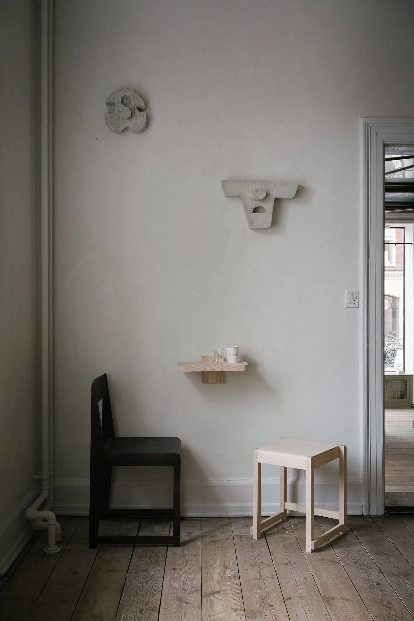 Low Stool 01 凳子, 木 FRAMA
