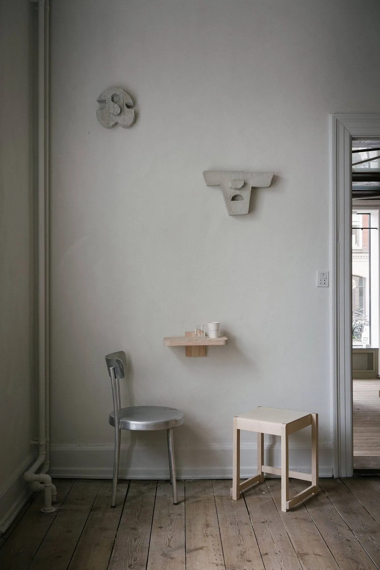 Low Stool 01 凳子, 木 FRAMA