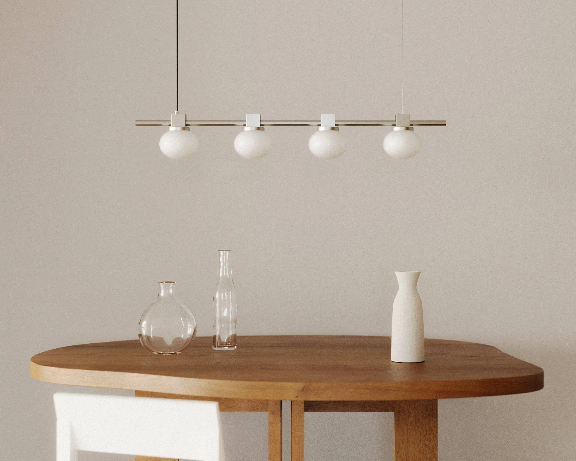 Ovoid Pendant Light Quadruple 吊灯, 不锈钢，乳白玻璃 FRAMA
