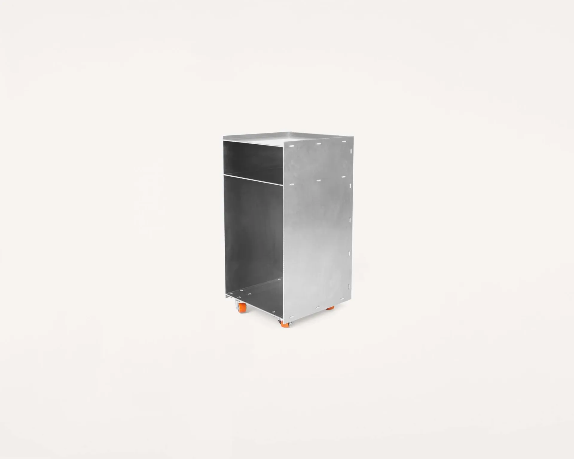 Rivet Cart 带轮边桌, 铝，32,8x33,8x65 cm FRAMA
