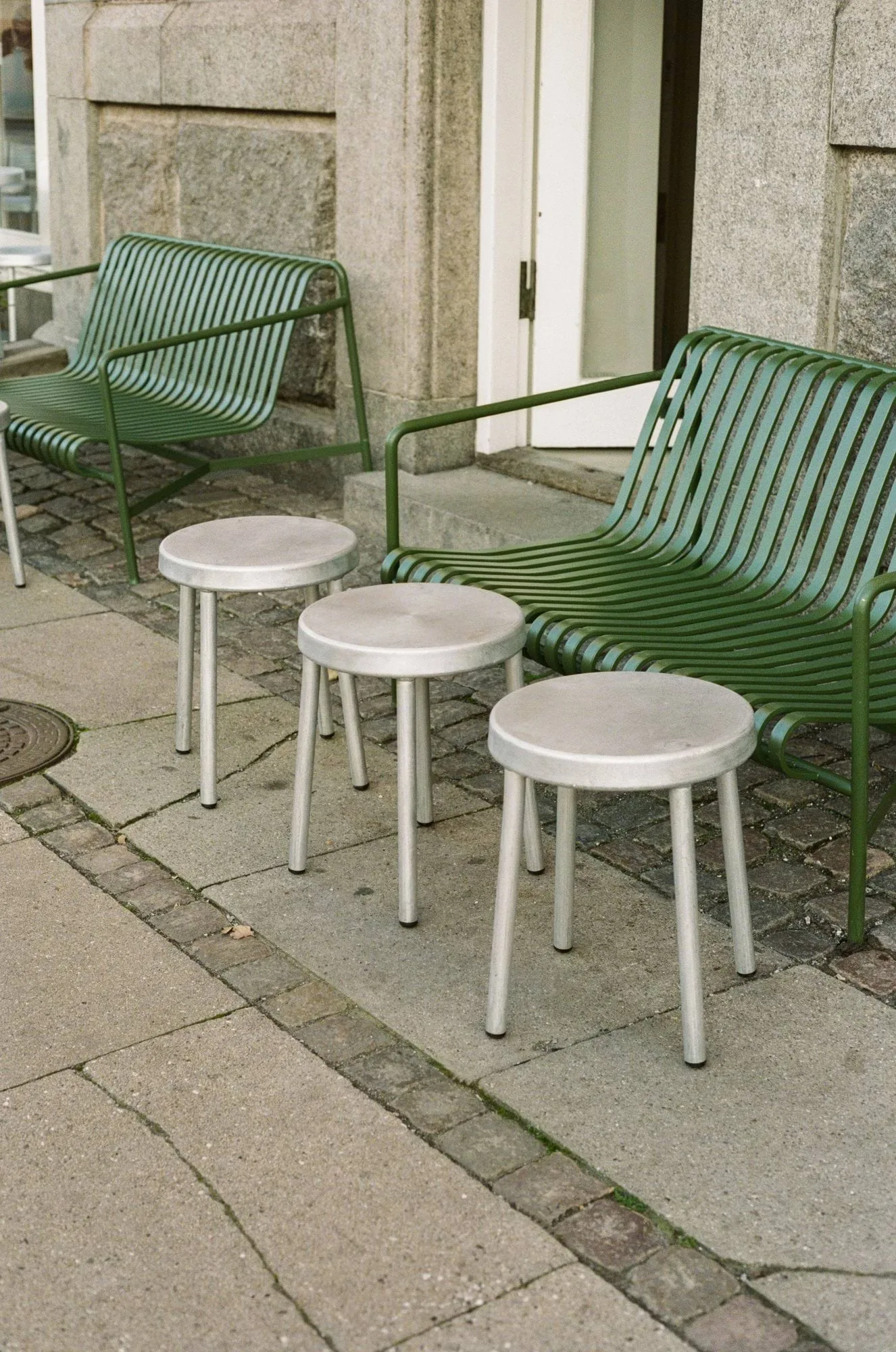 Tasca 圆凳, 铝，高：46 cm FRAMA