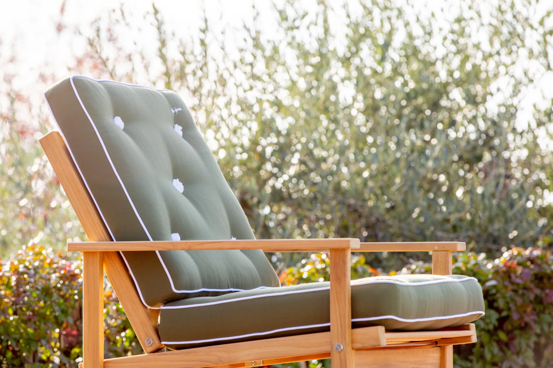 05 扶手椅, Teak Fri Form