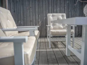 05 扶手椅 - 白色 - Fri Form