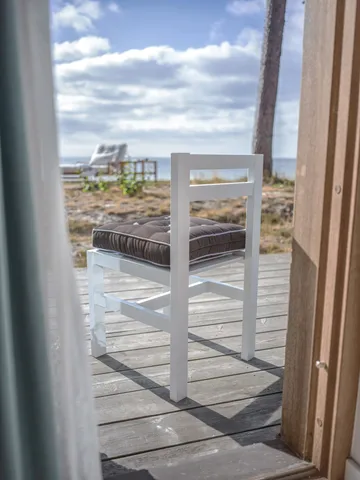 06 椅子 - 白色 - Fri Form