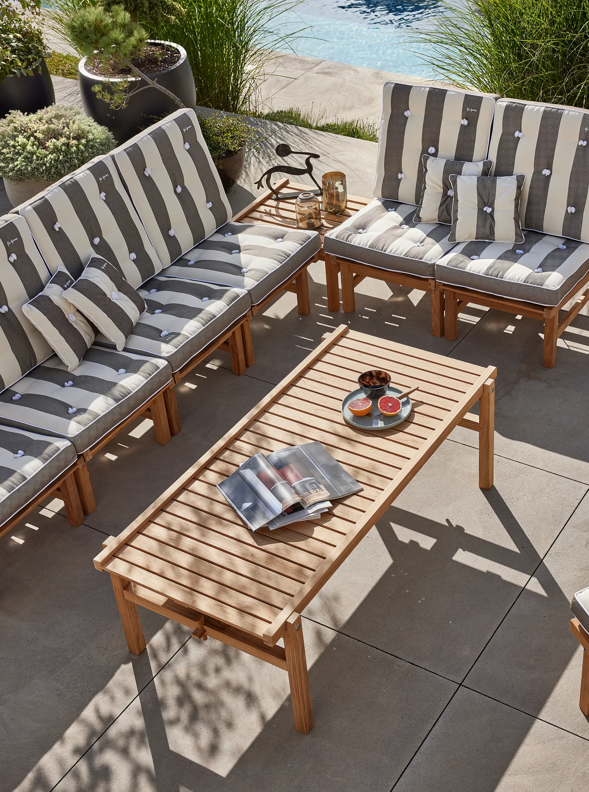 10 扶手椅, Teak Fri Form