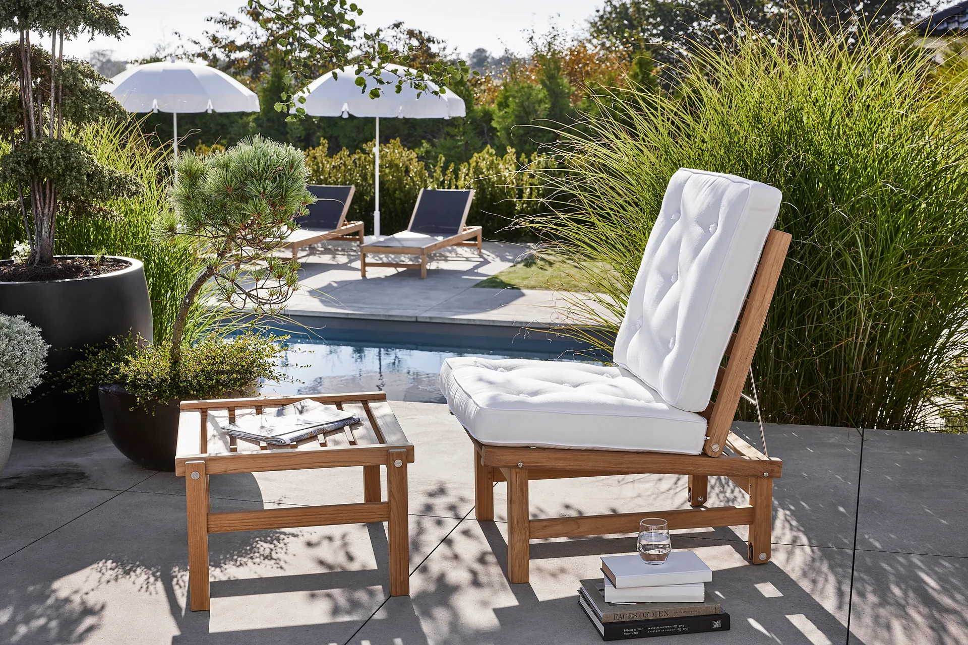 92 ottoman, Teak Fri Form