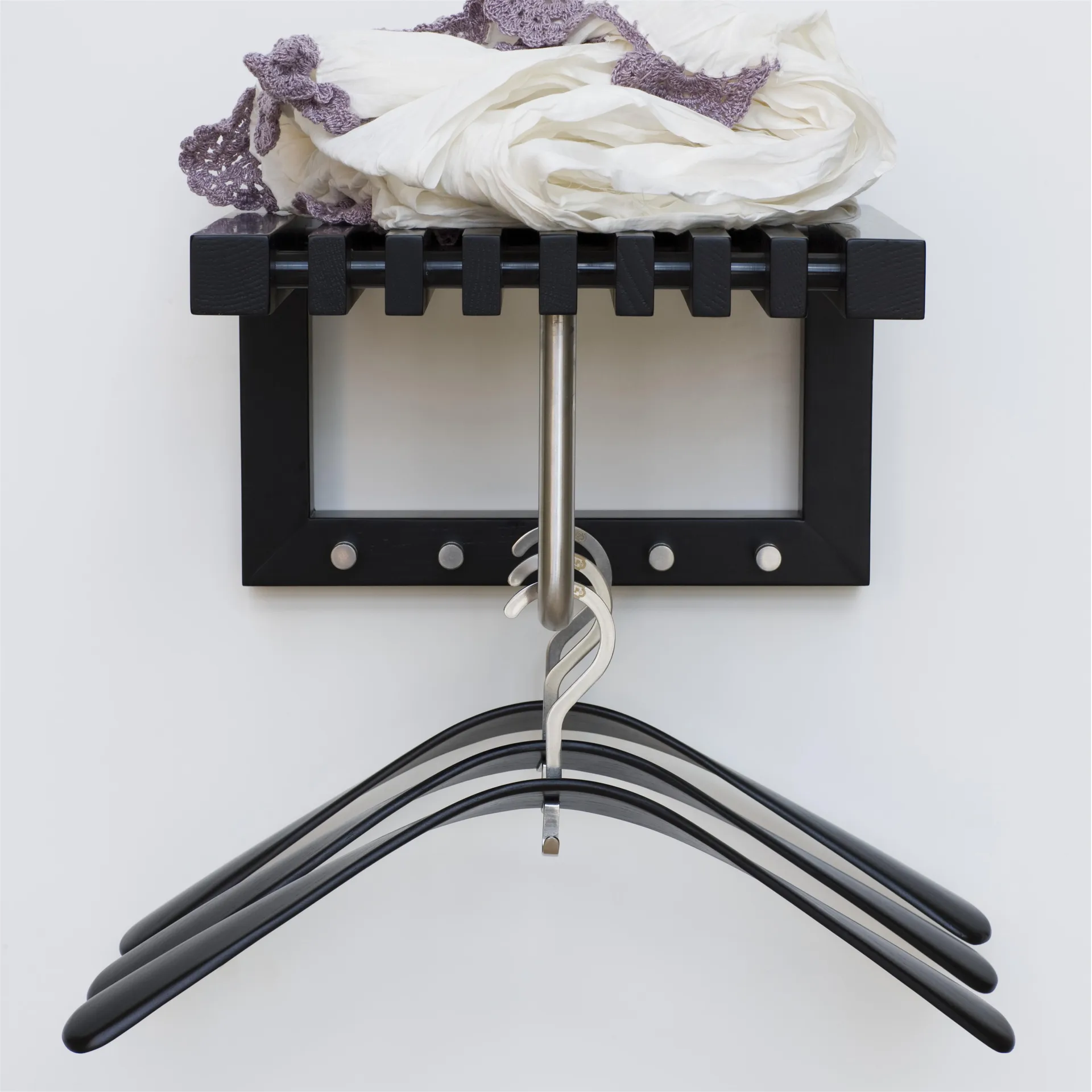 Cutter 迷你款帽架挂架挂钩, 黑色喷漆橡木 Fritz Hansen