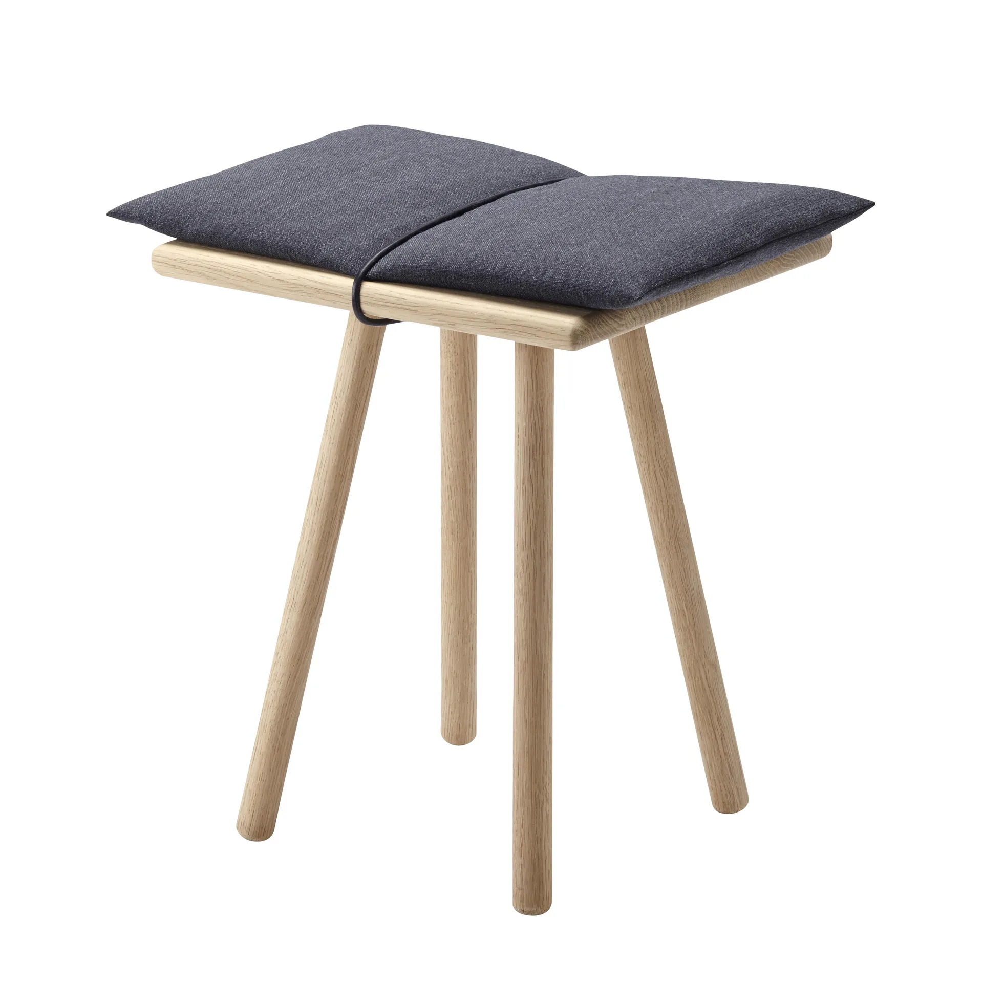 Georg 北欧风格实木圆凳, 橡木色 Fritz Hansen