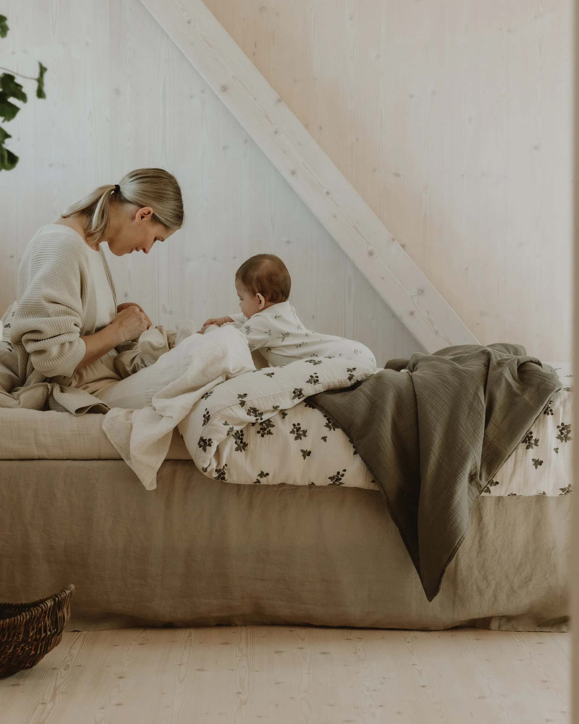 Geranium 天竺葵墨绿纯色 平纹细布 盖被/空调被, 100x140 cm Garbo&Friends