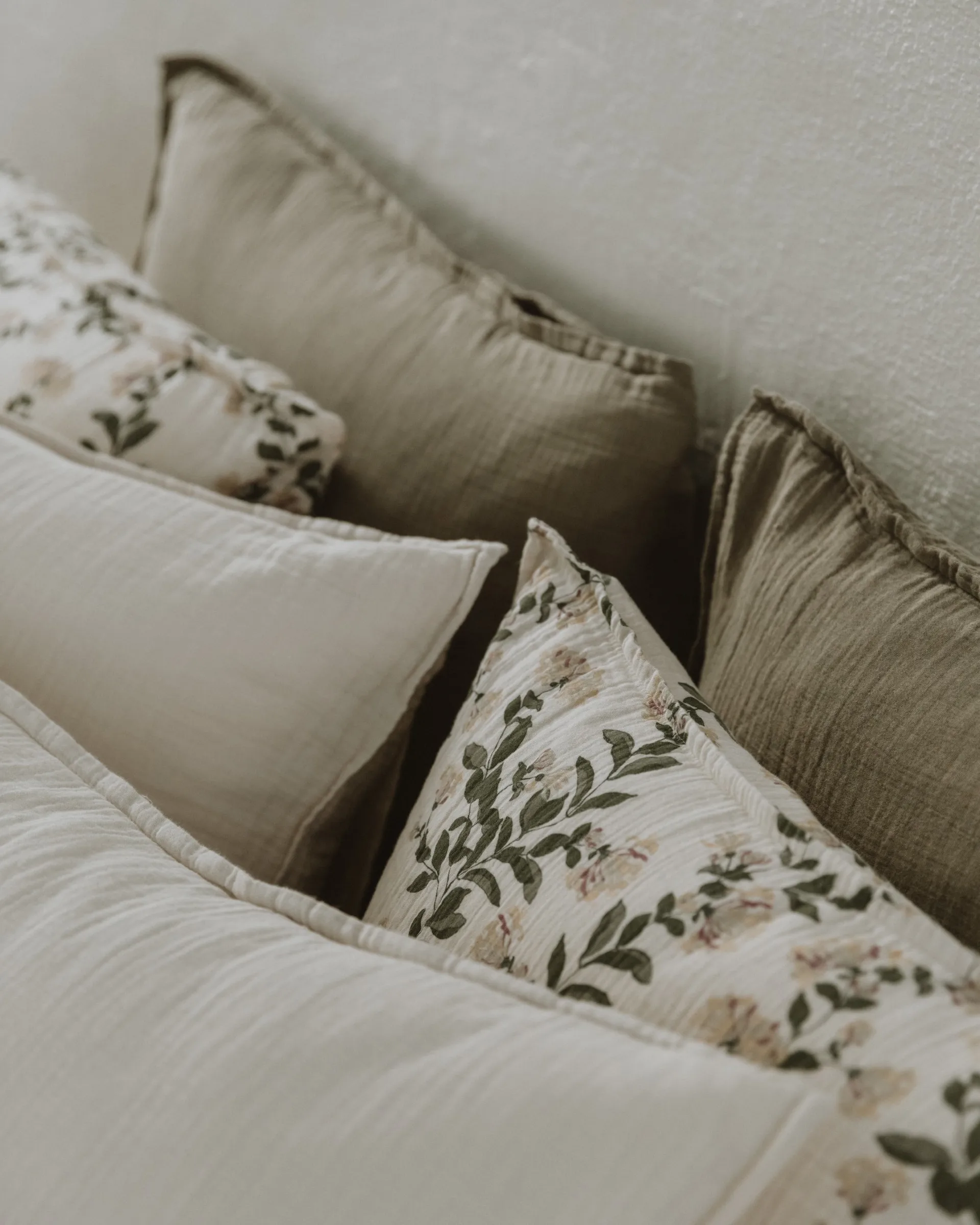 Geranium 天竺葵墨绿纯色 平纹细布 枕套, 50x60 cm Garbo&Friends