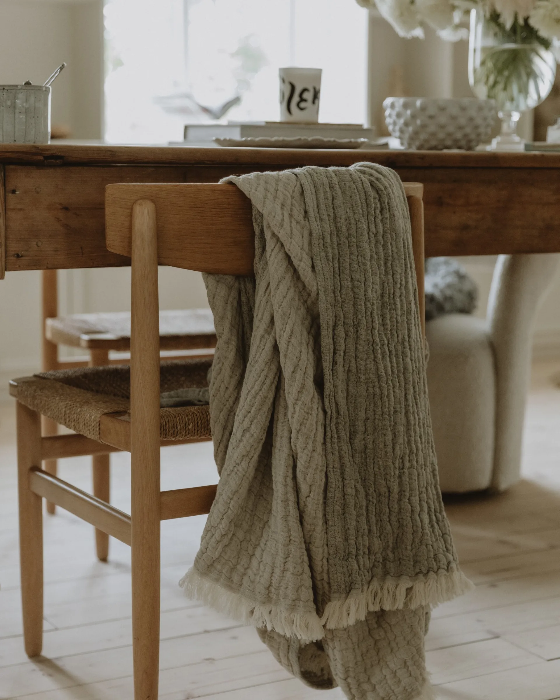 Lin 亚麻色 Mellow 毯子 110x110 cm, Kale_灰褐色 Garbo&Friends