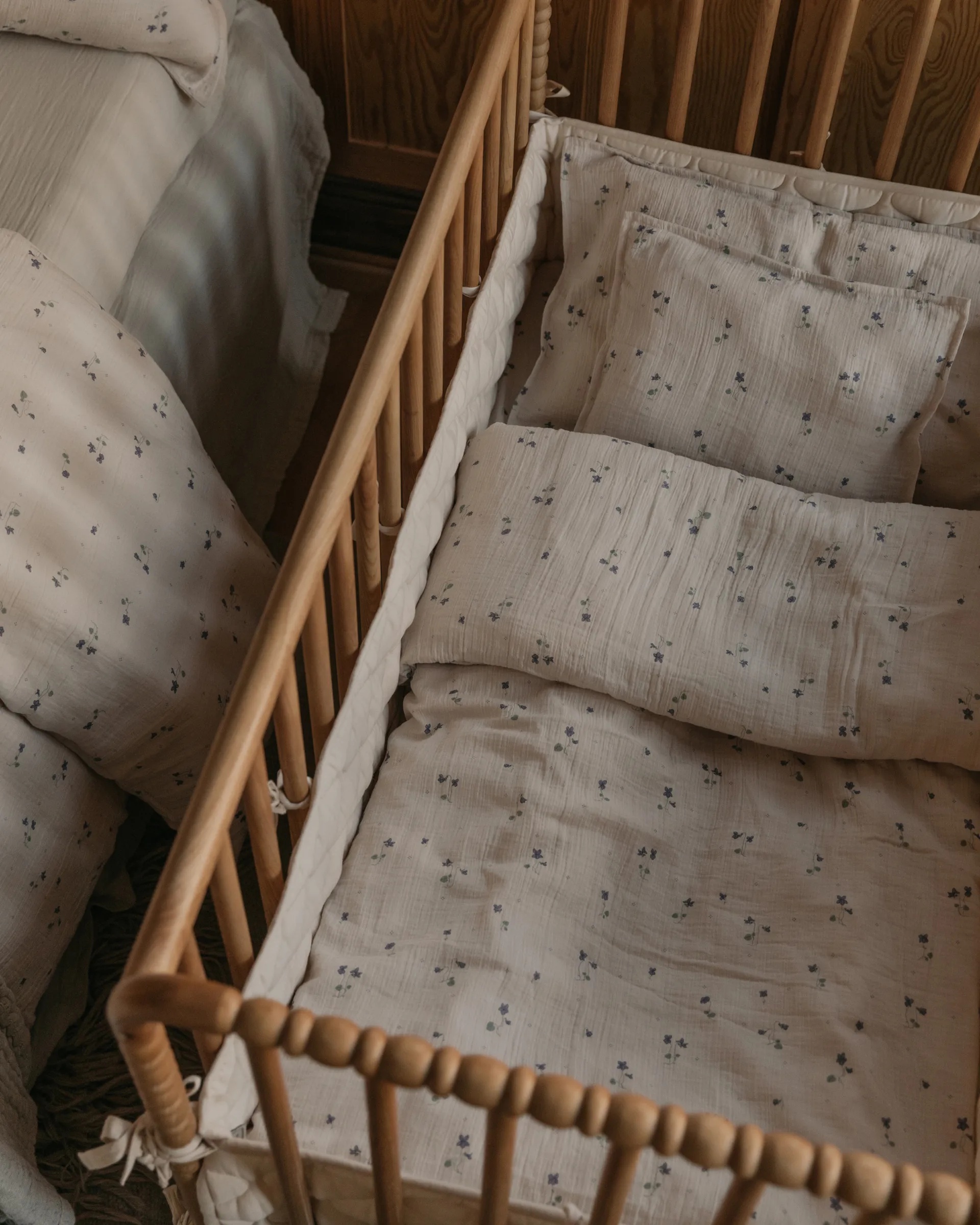 viola 紫罗兰 平纹细布 枕套和被套套装 儿童中号, 100x130 cm/35x55 cm Garbo&Friends