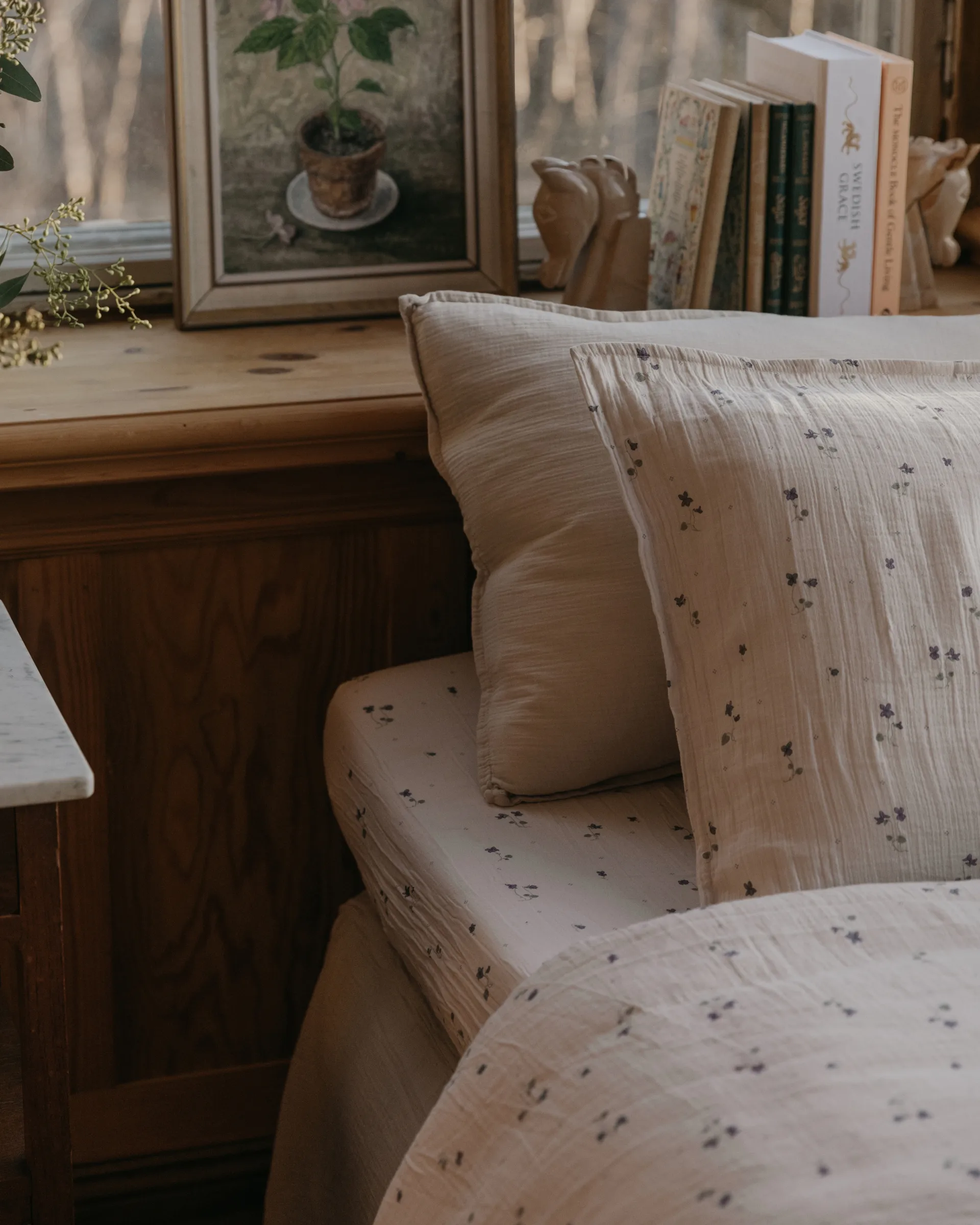 viola 紫罗兰 平纹细布 床笠, 90x200x30 cm Garbo&Friends