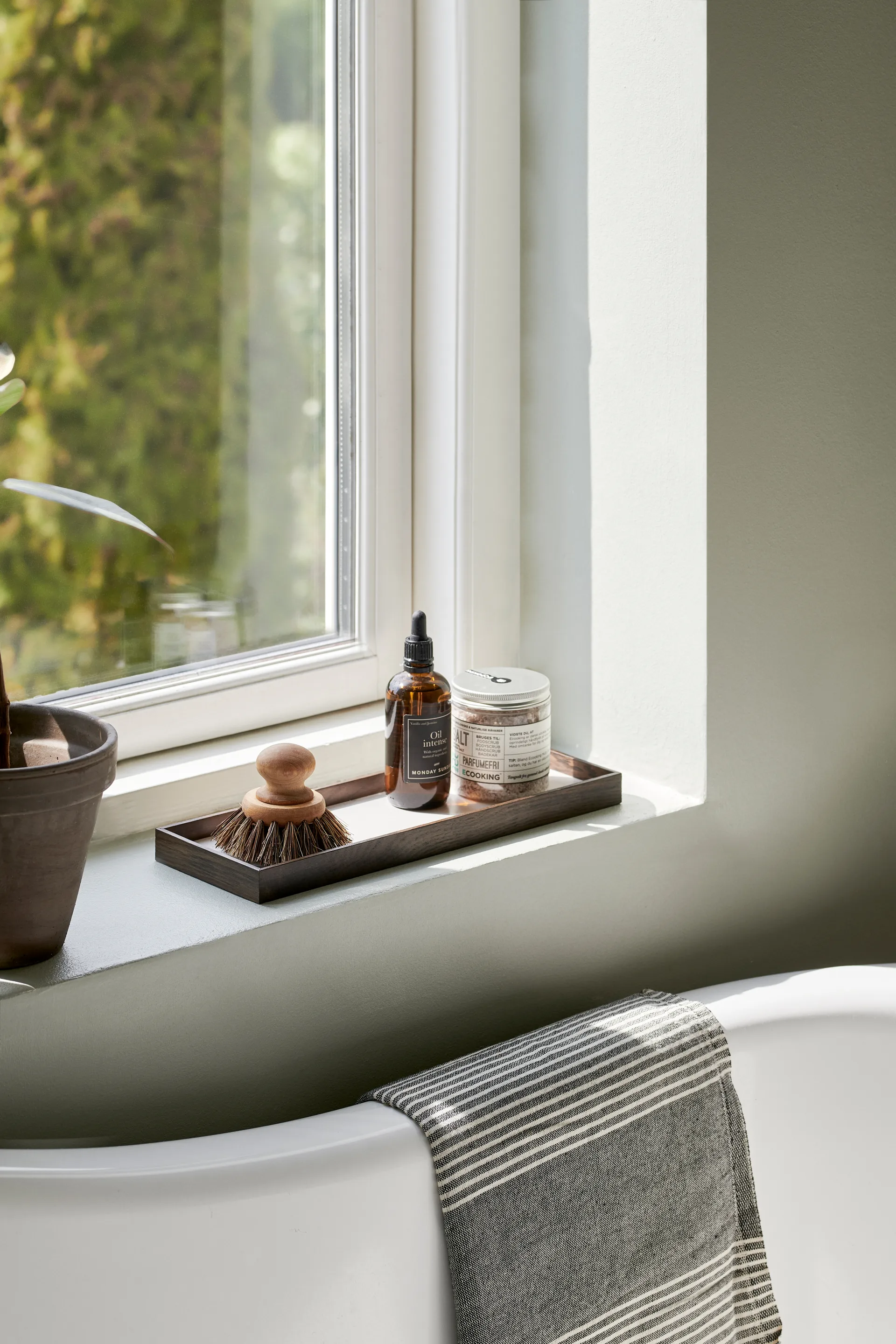 框架 托盘 小 11x32.4 cm, Smoked oak-beige Gejst